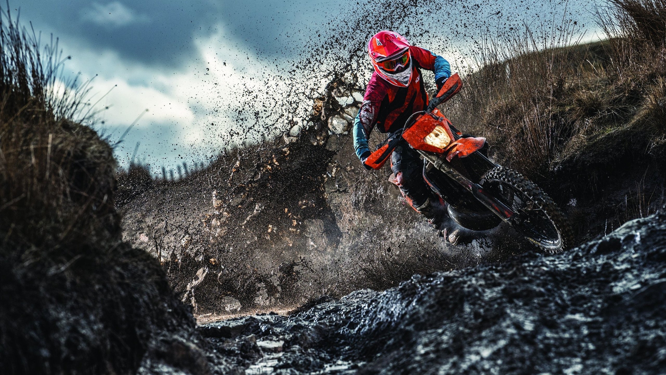 开云体育移动版-_自制训练方案：助力业余爱好者提升水平_，怎么制作自己的训练计划